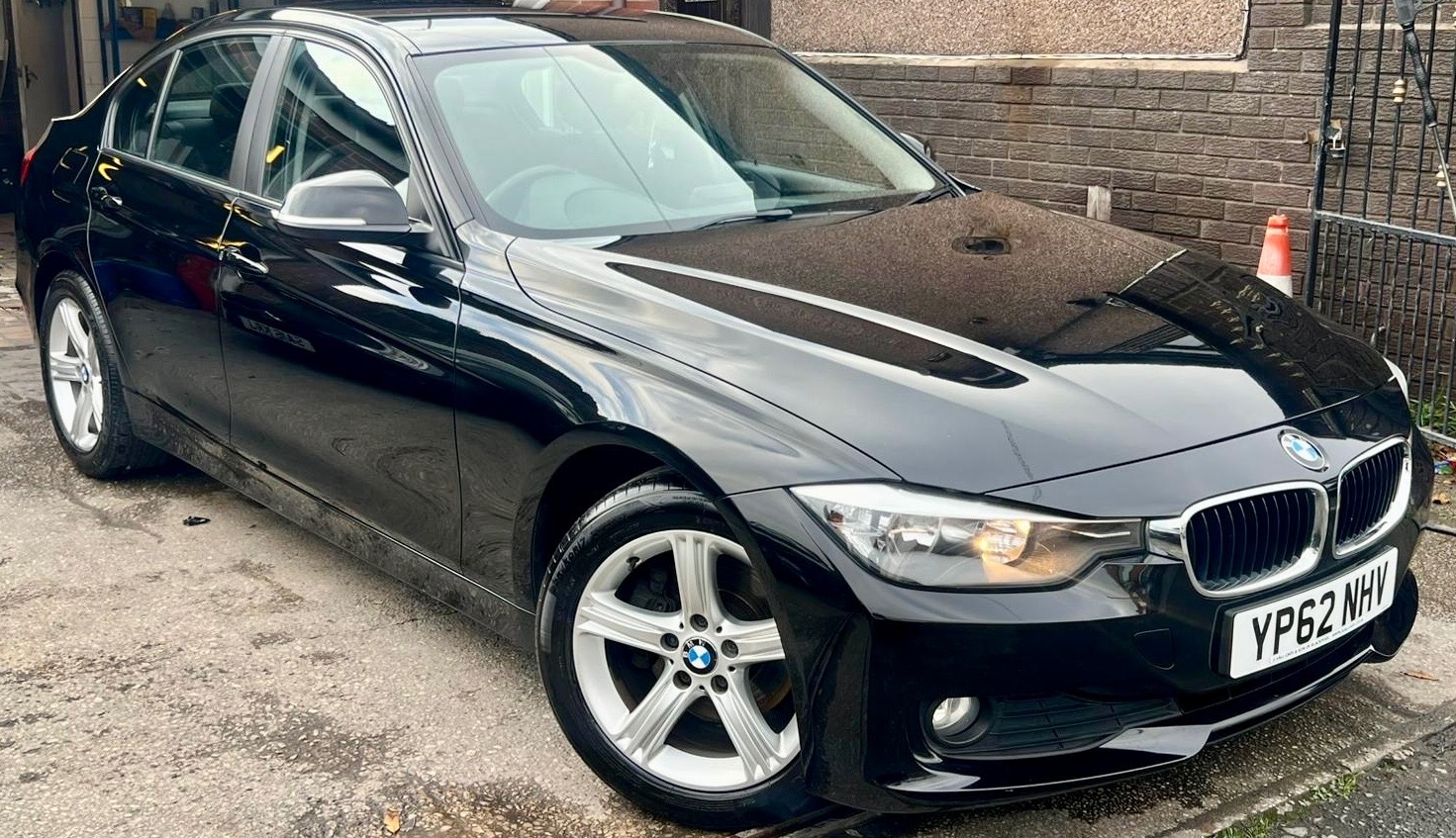 Used BMW 3 Series 2012 for sale - 76289024: Photo 1