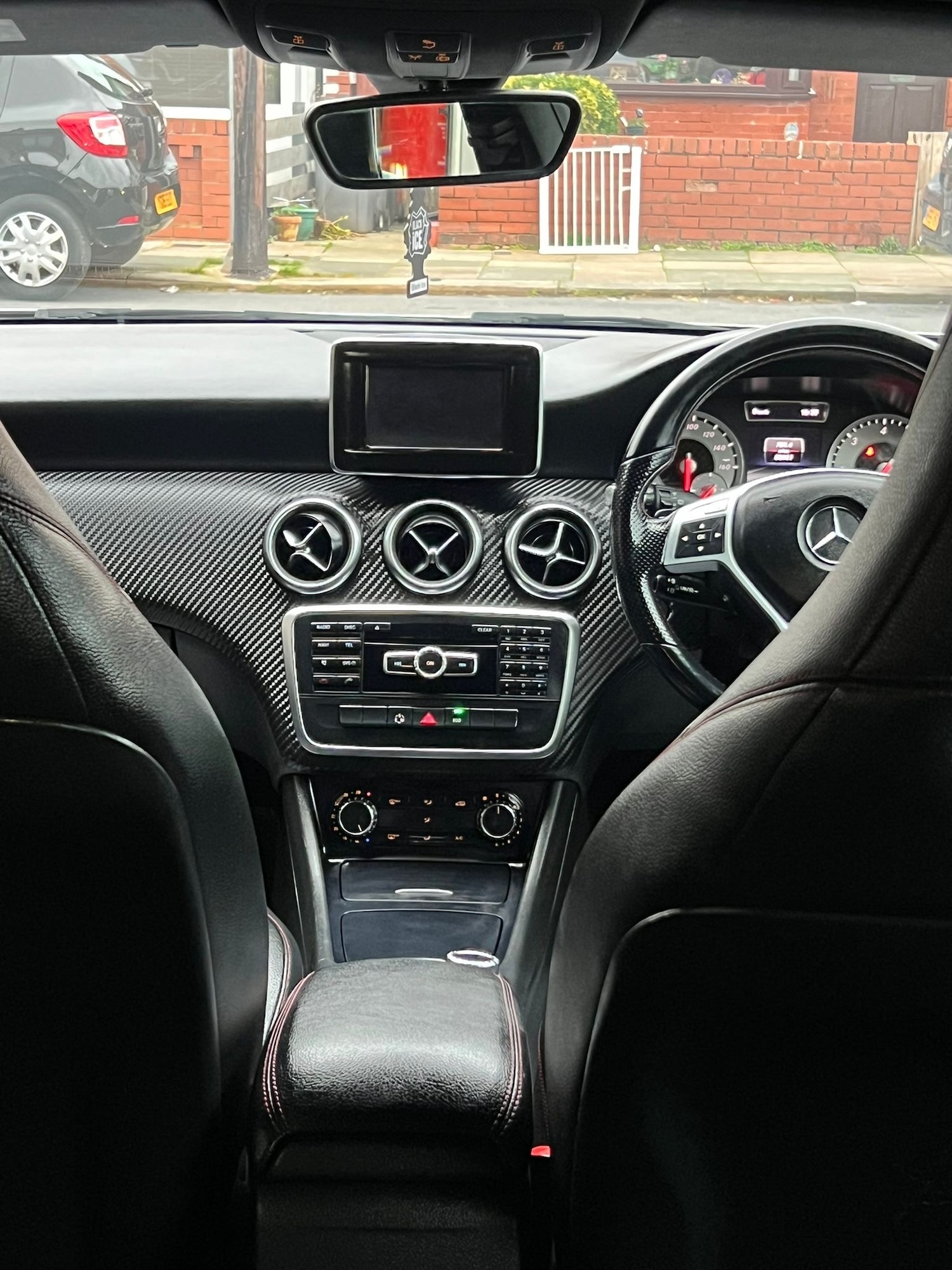 Used Mercedes-Benz A-Class 2014 for sale - 77675747: Photo 13