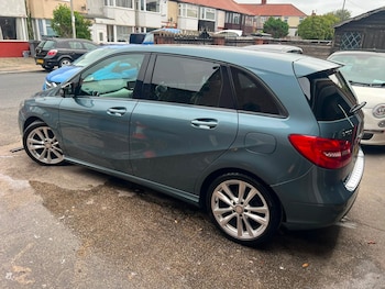 Used Mercedes-Benz B Class 2013 for sale - 79144423: Photo
