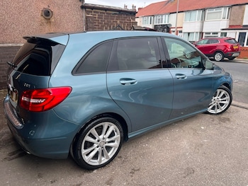 Used Mercedes-Benz B Class 2013 for sale - 79144423: Photo