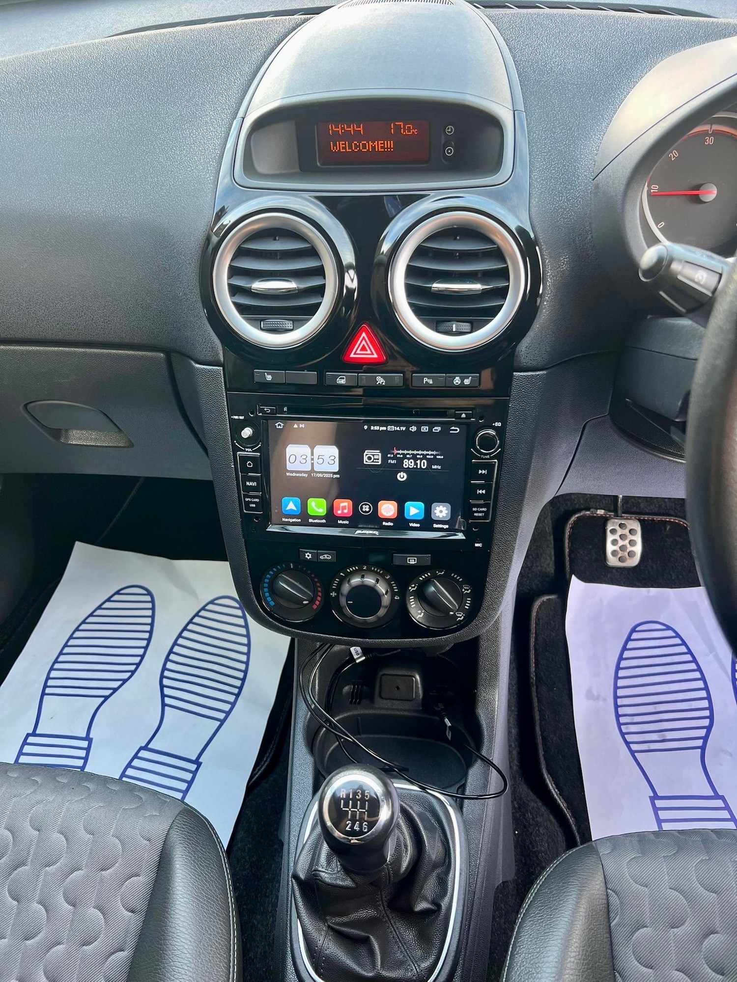 Used Vauxhall Corsa 2013 for sale - 76021755: Photo 10