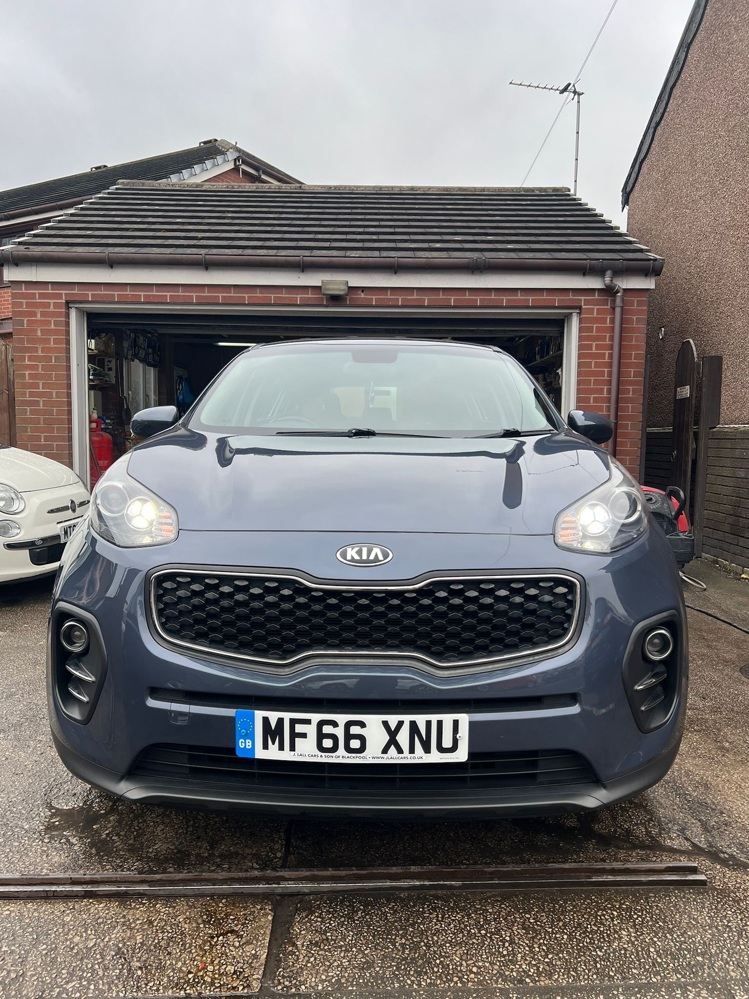 Used Kia Sportage 2016 for sale - 77645668: Photo 2