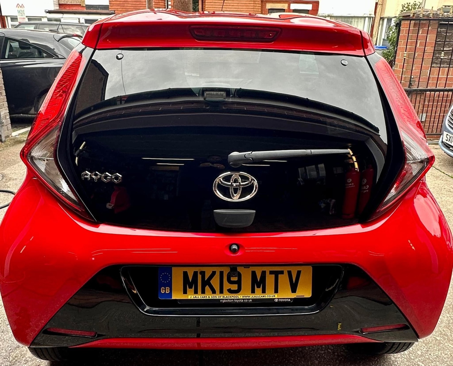 Vehicle 6