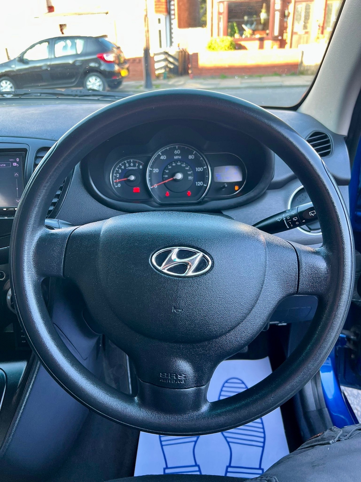 Used Hyundai i10 2013 for sale - 77766620: Photo 10