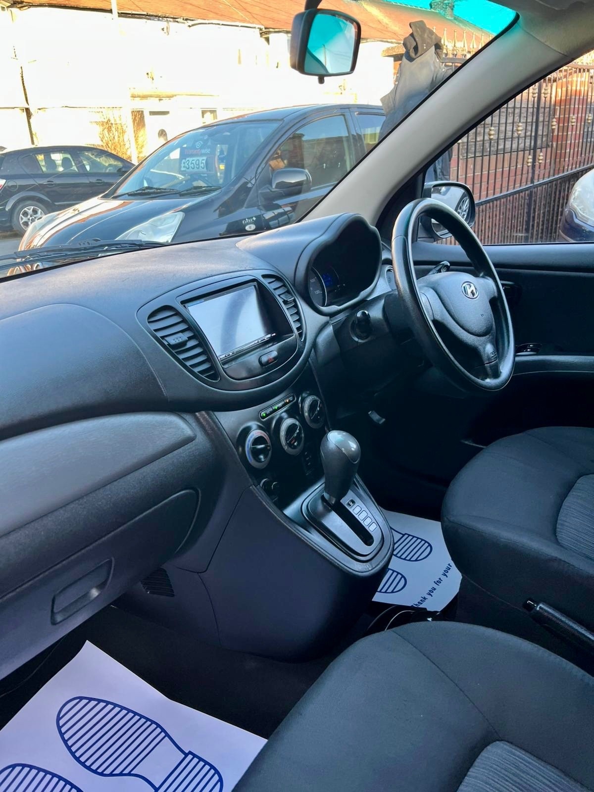 Used Hyundai i10 2013 for sale - 77766620: Photo 12