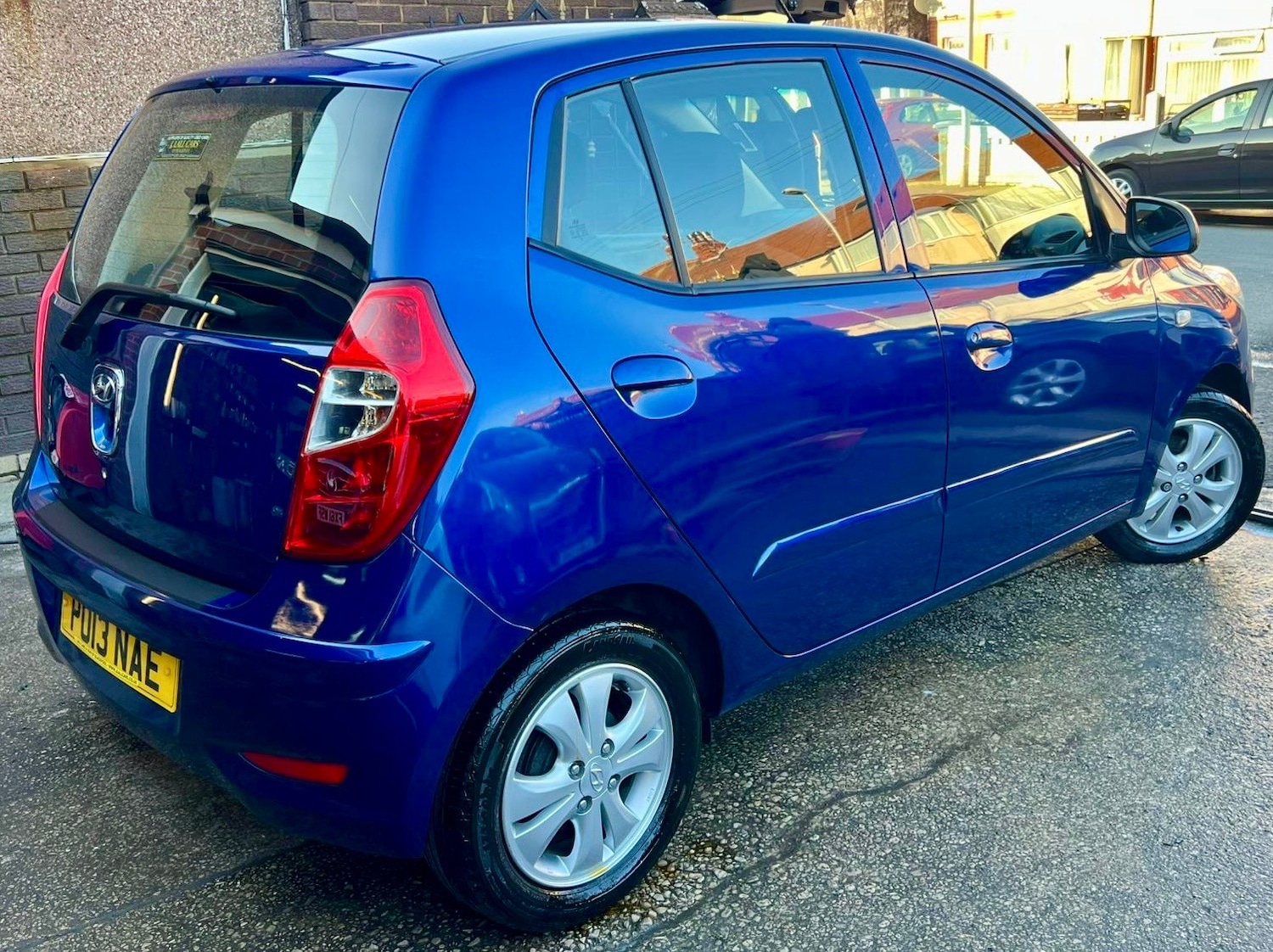 Used Hyundai i10 2013 for sale - 77766620: Photo 3