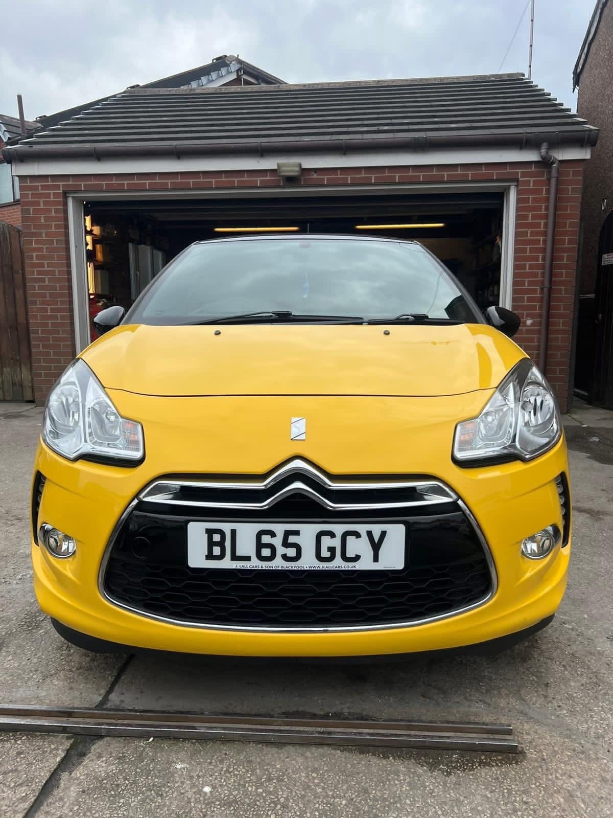 Used DS Automobiles DS 3 2015 for sale - 78104984: Photo 2