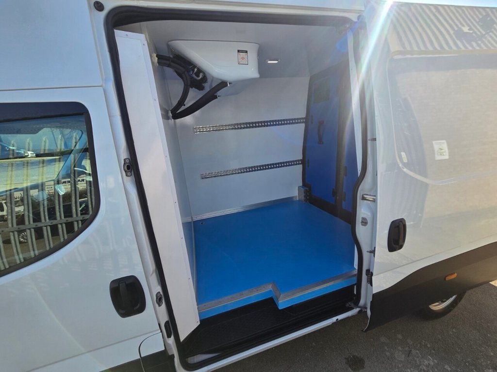 Used Iveco Daily 2025 for sale - 77919890: Photo 11