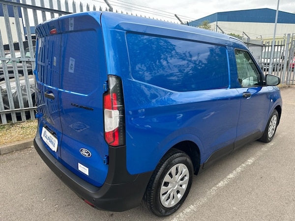 Used Ford Transit Courier 2024 for sale - 74423857: Photo 10