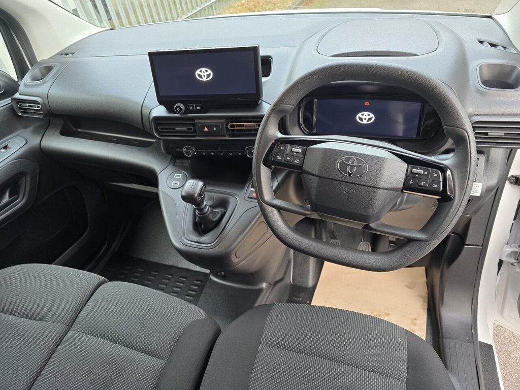 Used Toyota ProAce 2024 for sale - 77027340: Photo 2