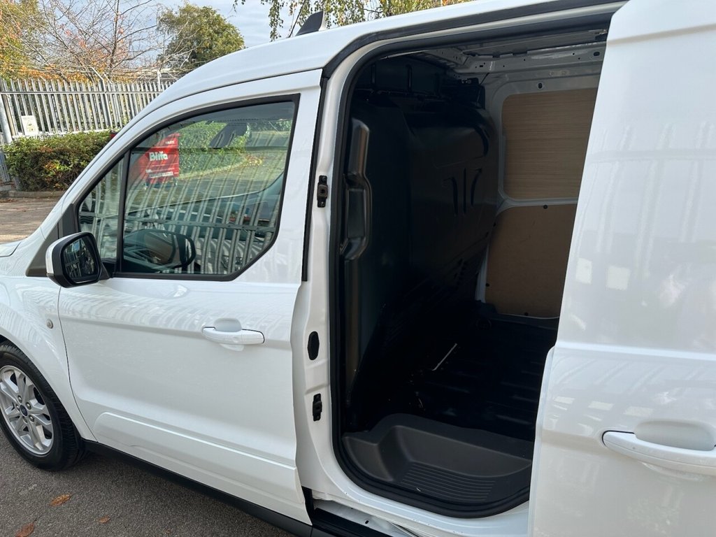 Used Ford Transit Connect 2023 for sale - 76256645: Photo 16