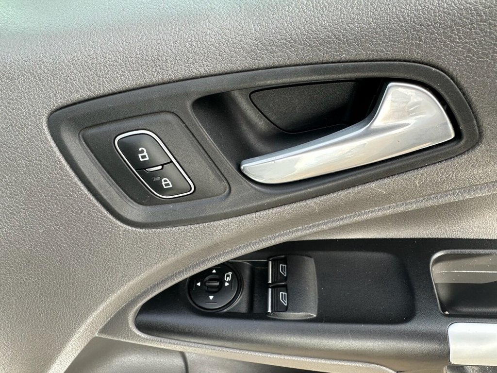 Used Ford Transit Connect 2023 for sale - 76256645: Photo 23