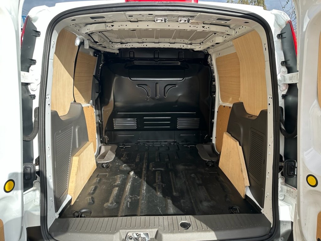 Used Ford Transit Connect 2023 for sale - 76256645: Photo 3