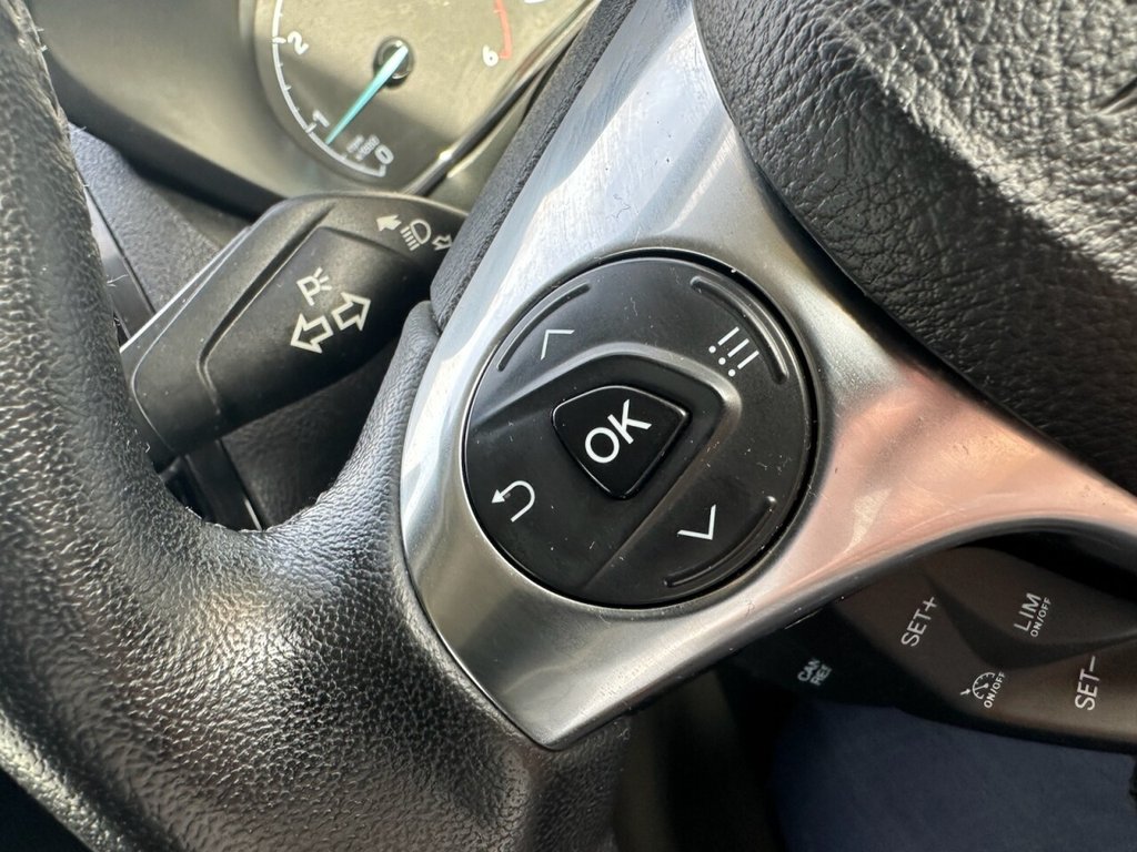 Used Ford Transit Connect 2023 for sale - 76256645: Photo 33