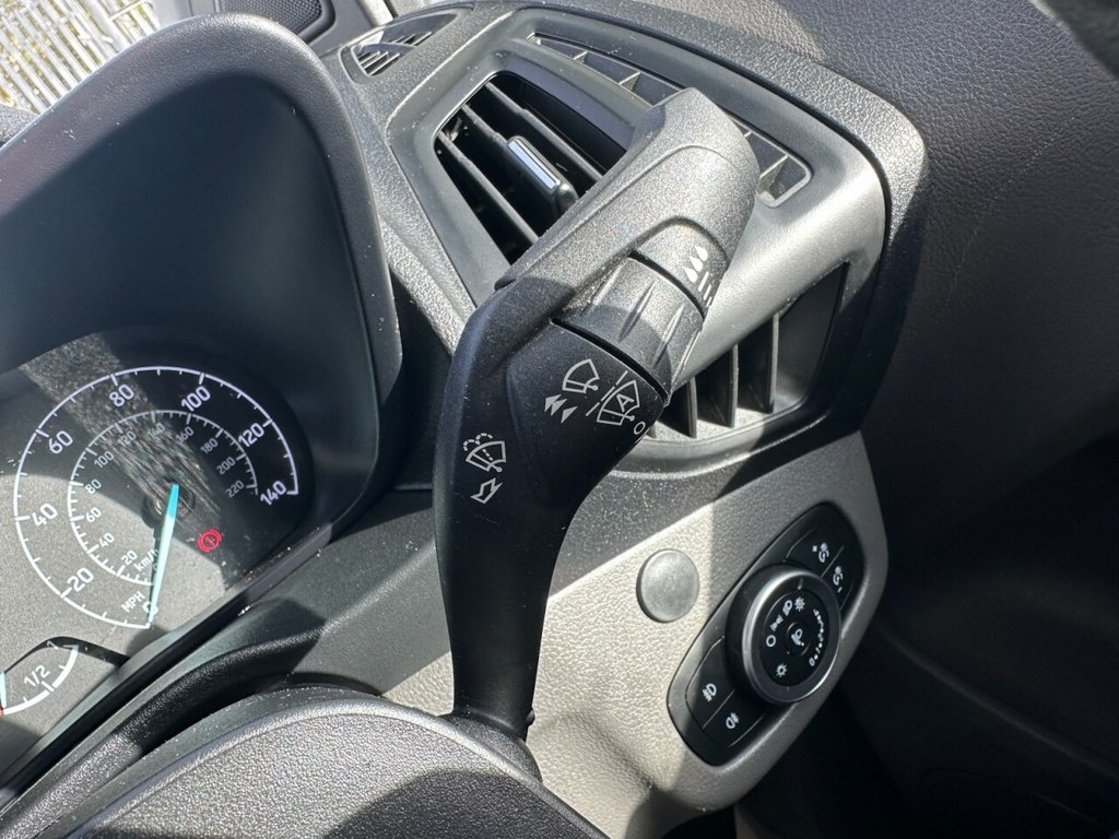 Used Ford Transit Connect 2023 for sale - 76256645: Photo 35