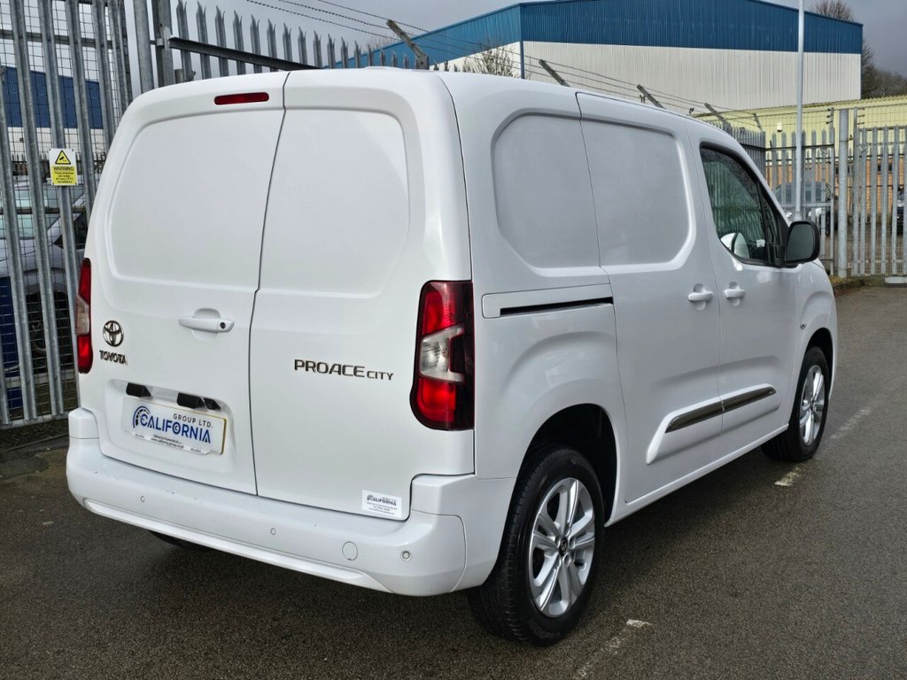 Used Toyota ProAce 2023 for sale - 77477308: Photo 11