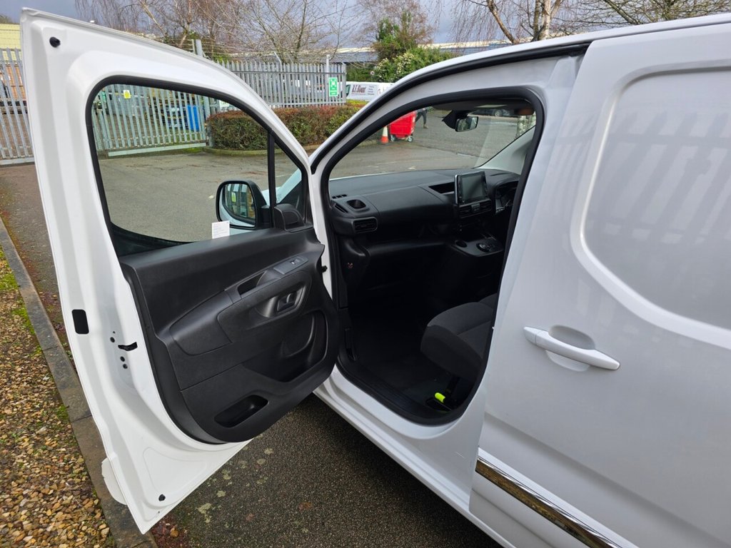 Used Toyota ProAce 2023 for sale - 77477308: Photo 15