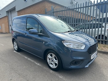 Used Ford Transit Courier 2023 for sale - 75359601: Photo