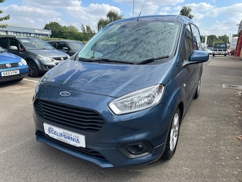 Used Ford Transit Courier 2023 for sale - 75359601: Photo