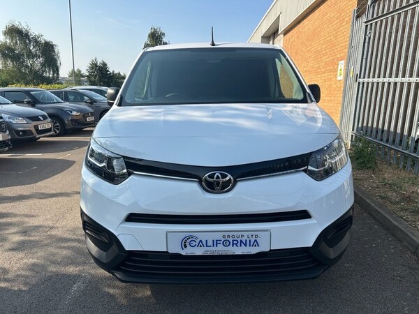 Used Toyota ProAce 2022 for sale - 75159087: Photo 2