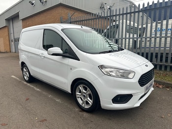 Used Ford Transit Courier 2023 for sale - 75175945: Photo