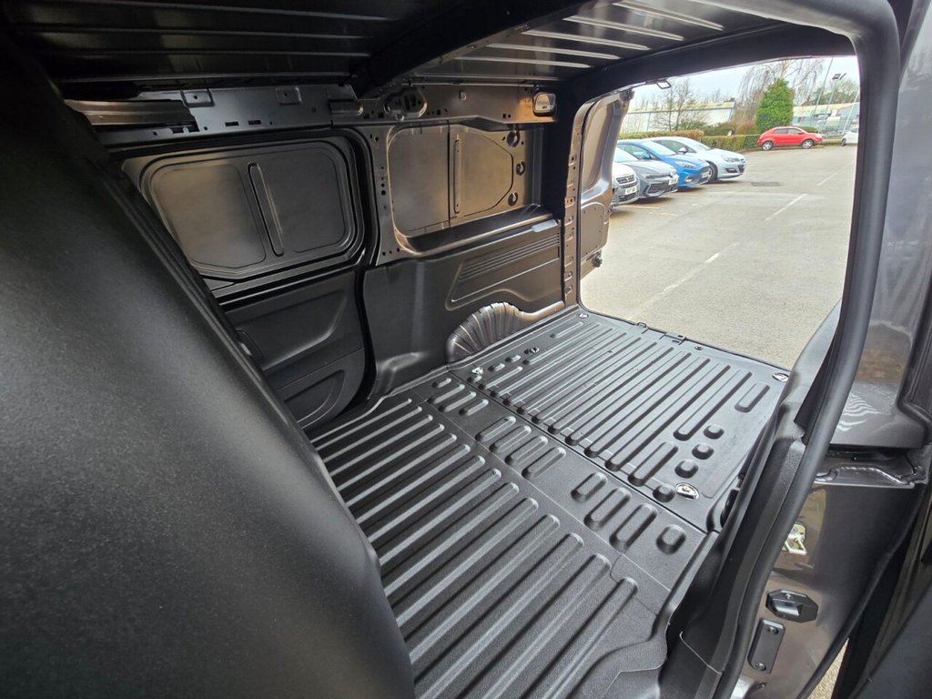 Used Toyota ProAce 2023 for sale - 77383718: Photo 17