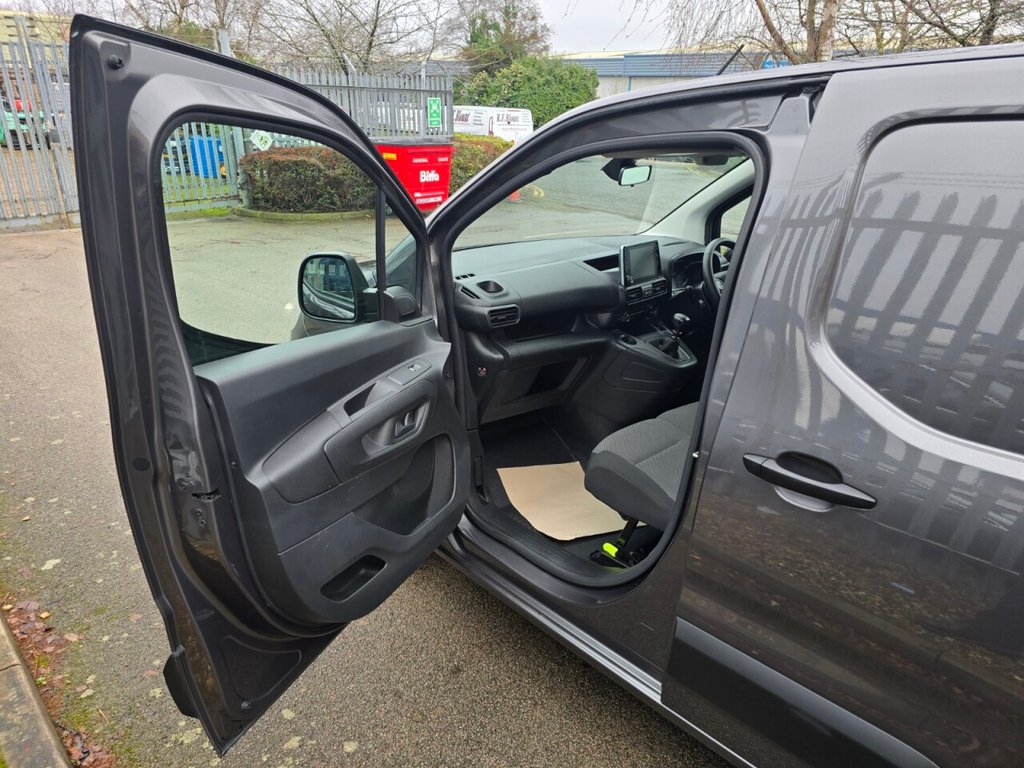 Used Toyota ProAce 2023 for sale - 77383718: Photo 27