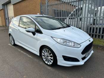 Used Ford Fiesta 2016 for sale - 72753432: Photo