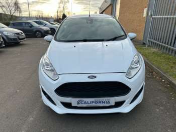 Used Ford Fiesta 2016 for sale - 72753432: Photo