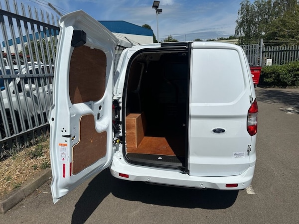 Used Ford Transit Courier 2019 for sale - 74356043: Photo 15