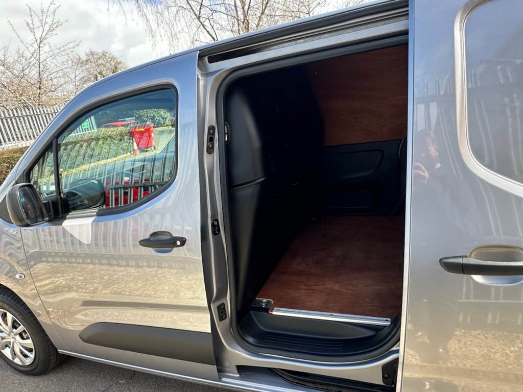 Used Vauxhall Combo 2019 for sale - 78068737: Photo 17