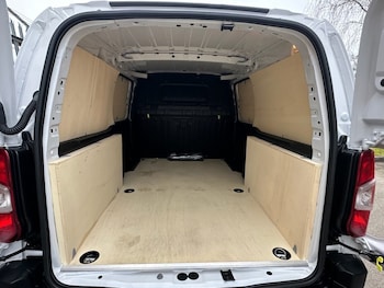 Used Toyota ProAce 2024 for sale - 76986404: Photo