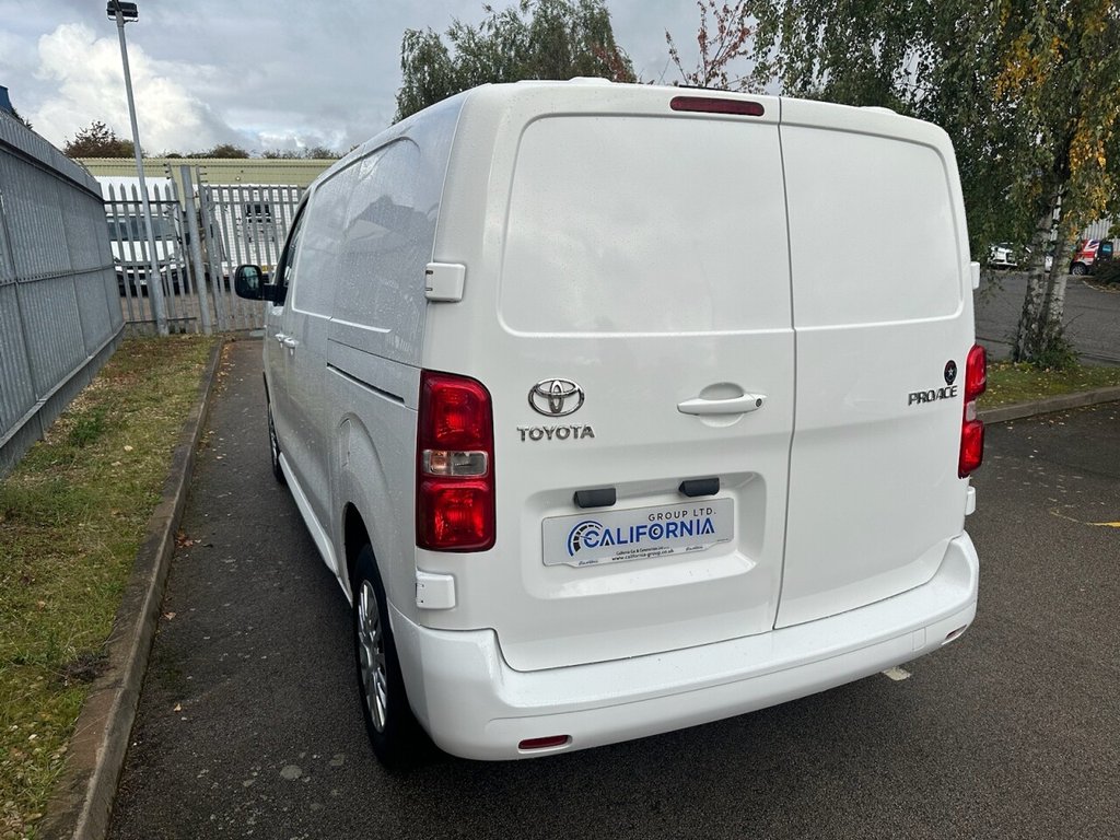 Used Toyota ProAce 2017 for sale - 76973425: Photo 14