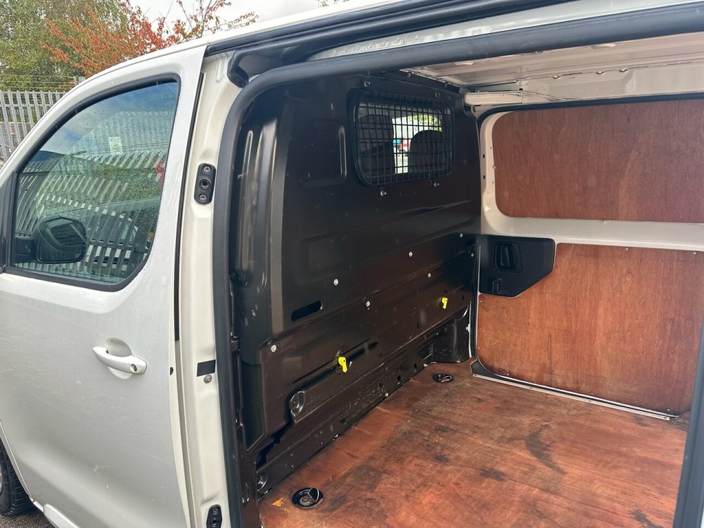 Used Toyota ProAce 2017 for sale - 76973425: Photo 21