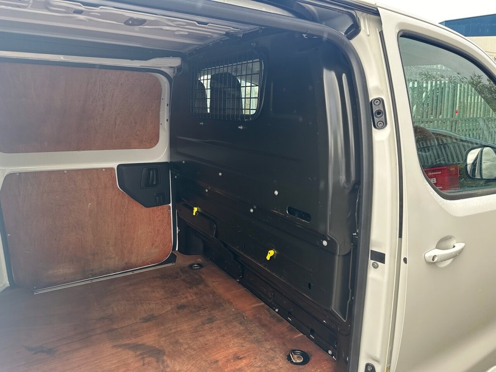 Used Toyota ProAce 2017 for sale - 76973425: Photo 23