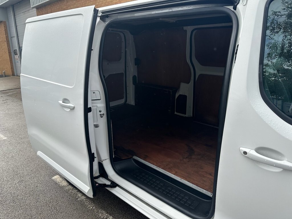 Used Toyota ProAce 2017 for sale - 76973425: Photo 24