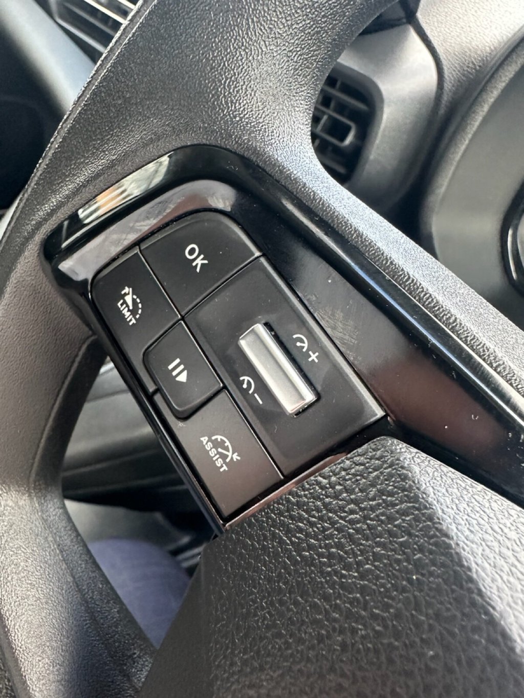 Vehicle 33