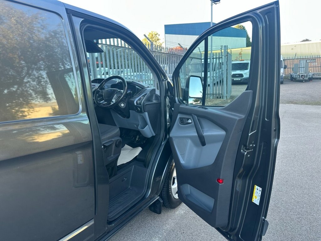 Used Ford Transit Custom 2017 for sale - 76202700: Photo 25