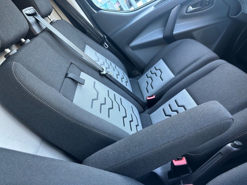 Used Ford Transit Custom 2017 for sale - 76202700: Photo 36