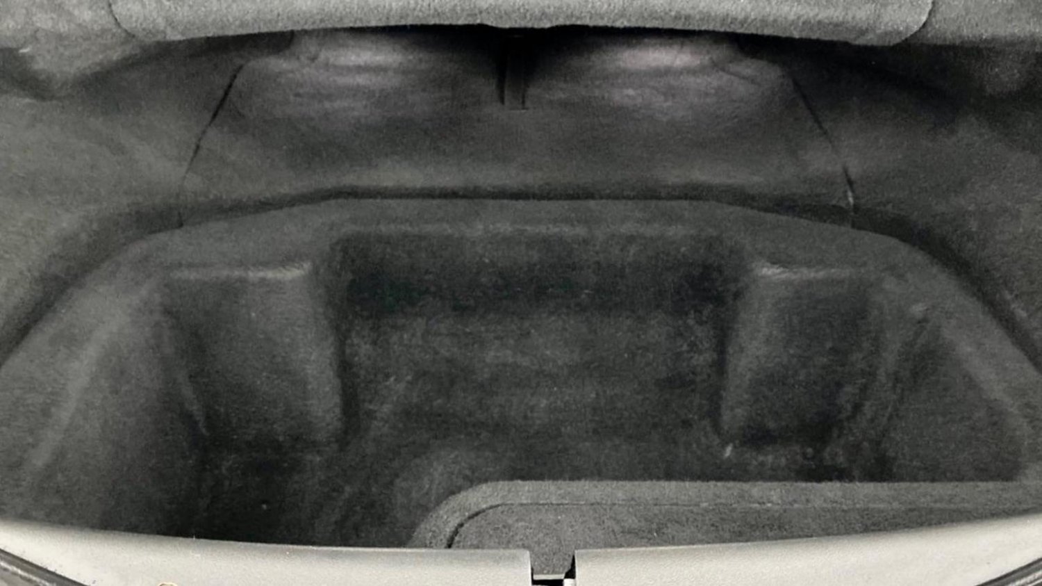 Used Jaguar F-Type 2016 for sale - 76794618: Photo 37