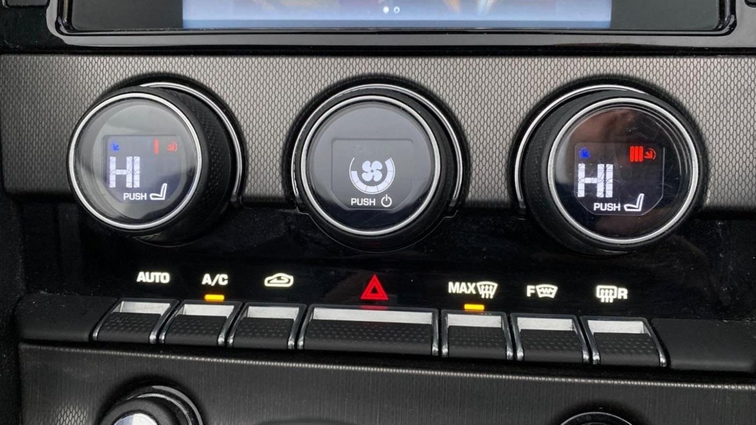 Used Jaguar F-Type 2016 for sale - 76794618: Photo 39