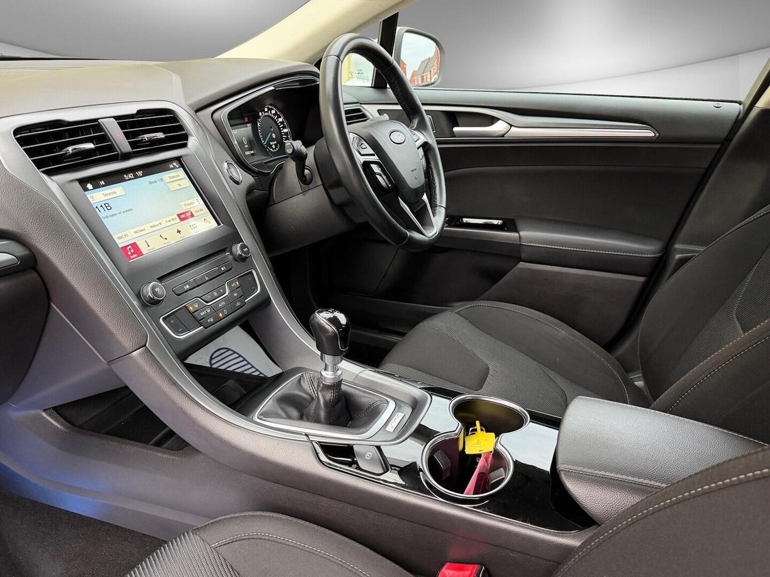 Used Ford Mondeo 2017 for sale - 76624402: Photo 10