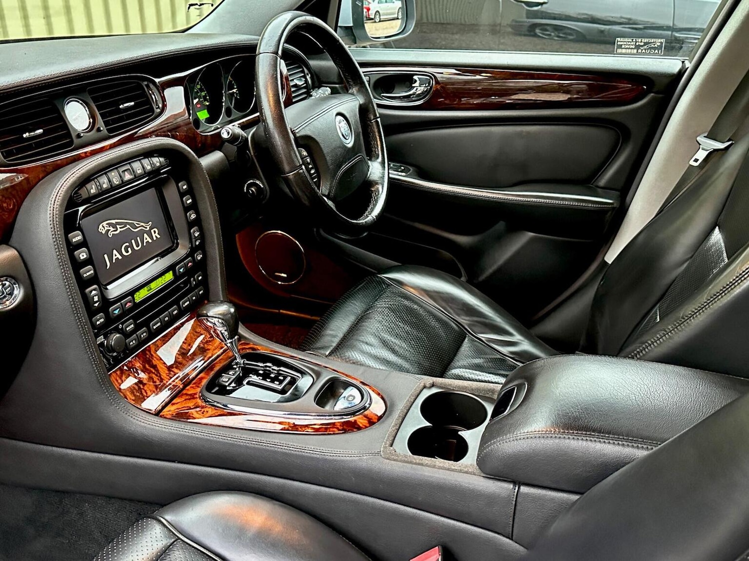 Used Jaguar XJ 2009 for sale - 76624420: Photo 10