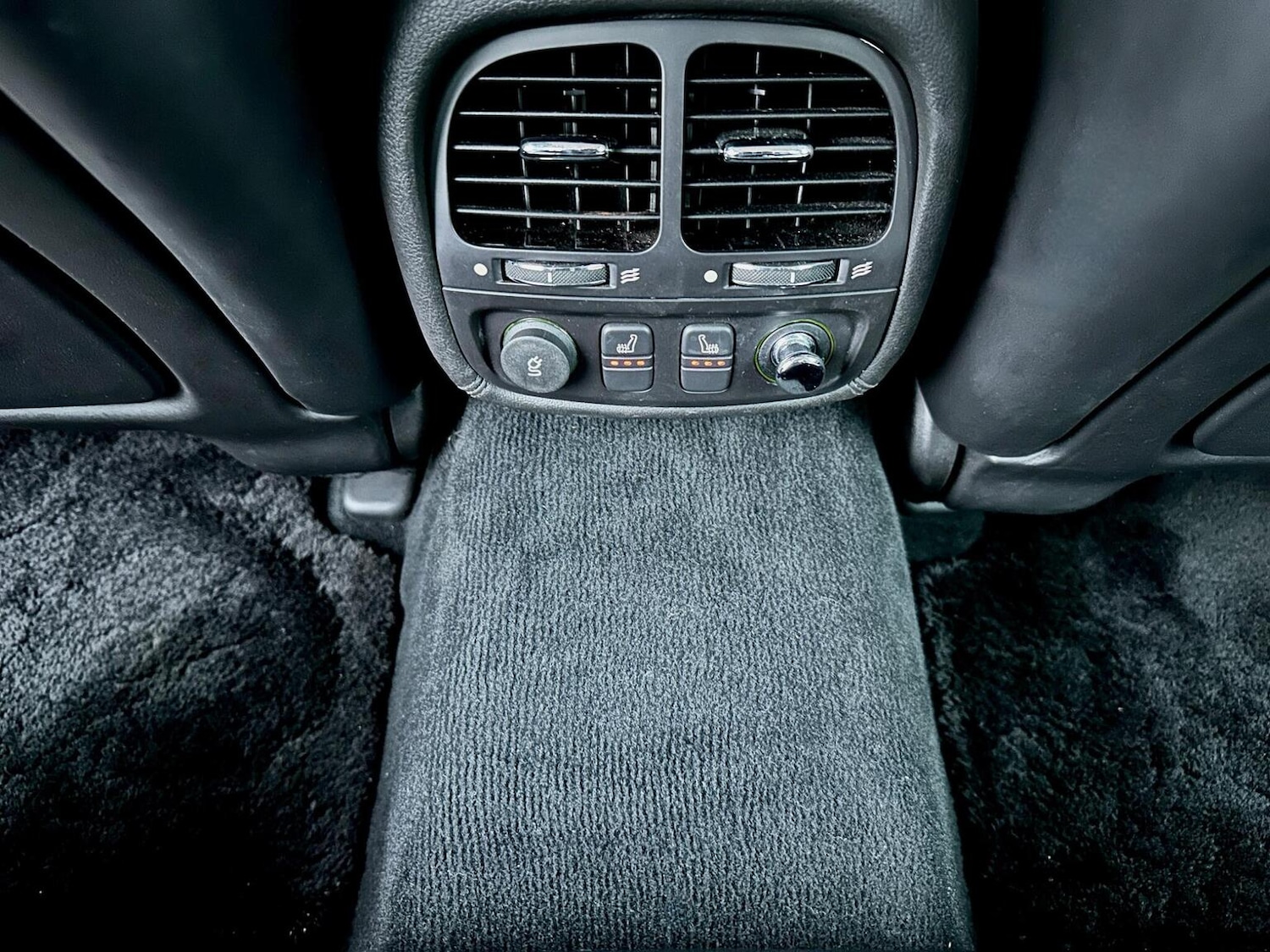 Used Jaguar XJ 2009 for sale - 76624420: Photo 16