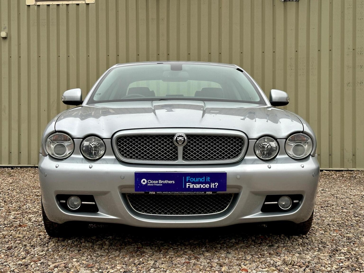 Used Jaguar XJ 2009 for sale - 76624420: Photo 2