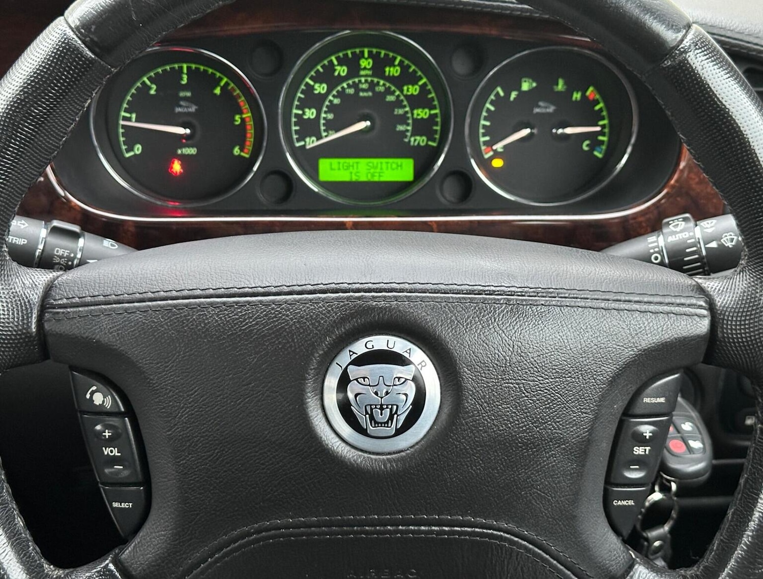 Used Jaguar XJ 2009 for sale - 76624420: Photo 23