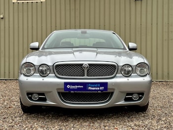 Used Jaguar XJ 2009 for sale - 76624420: Photo
