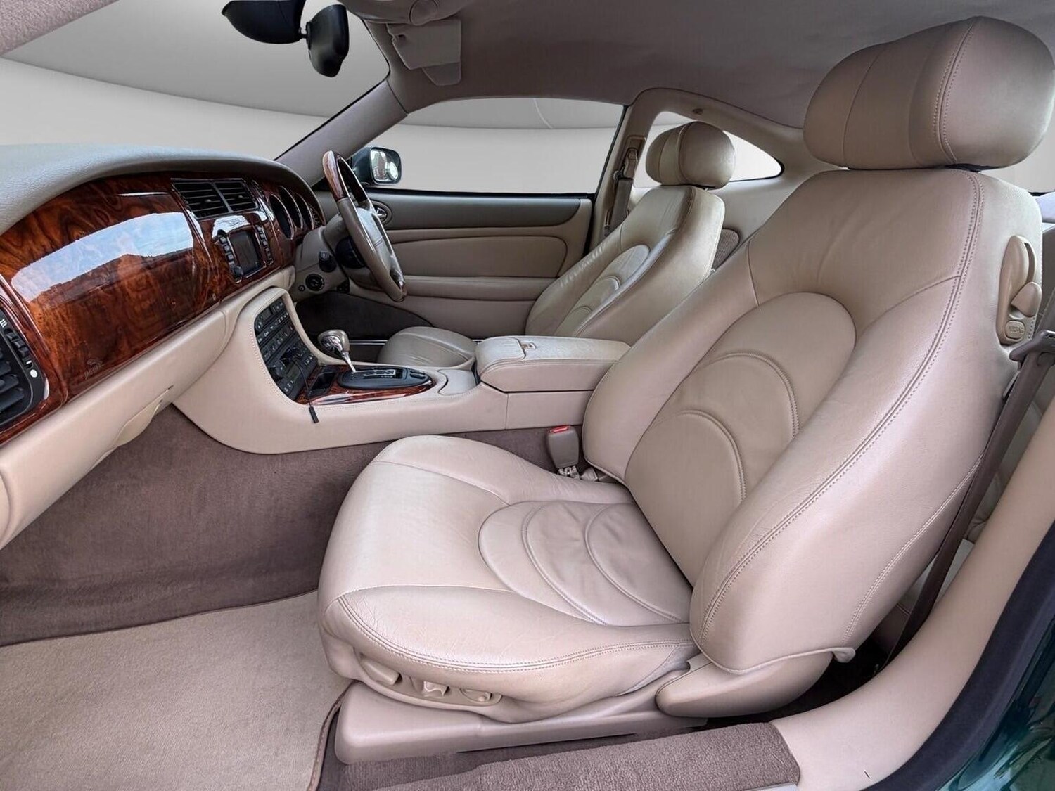 Used Jaguar XKR 2024 for sale - 77536047: Photo 12