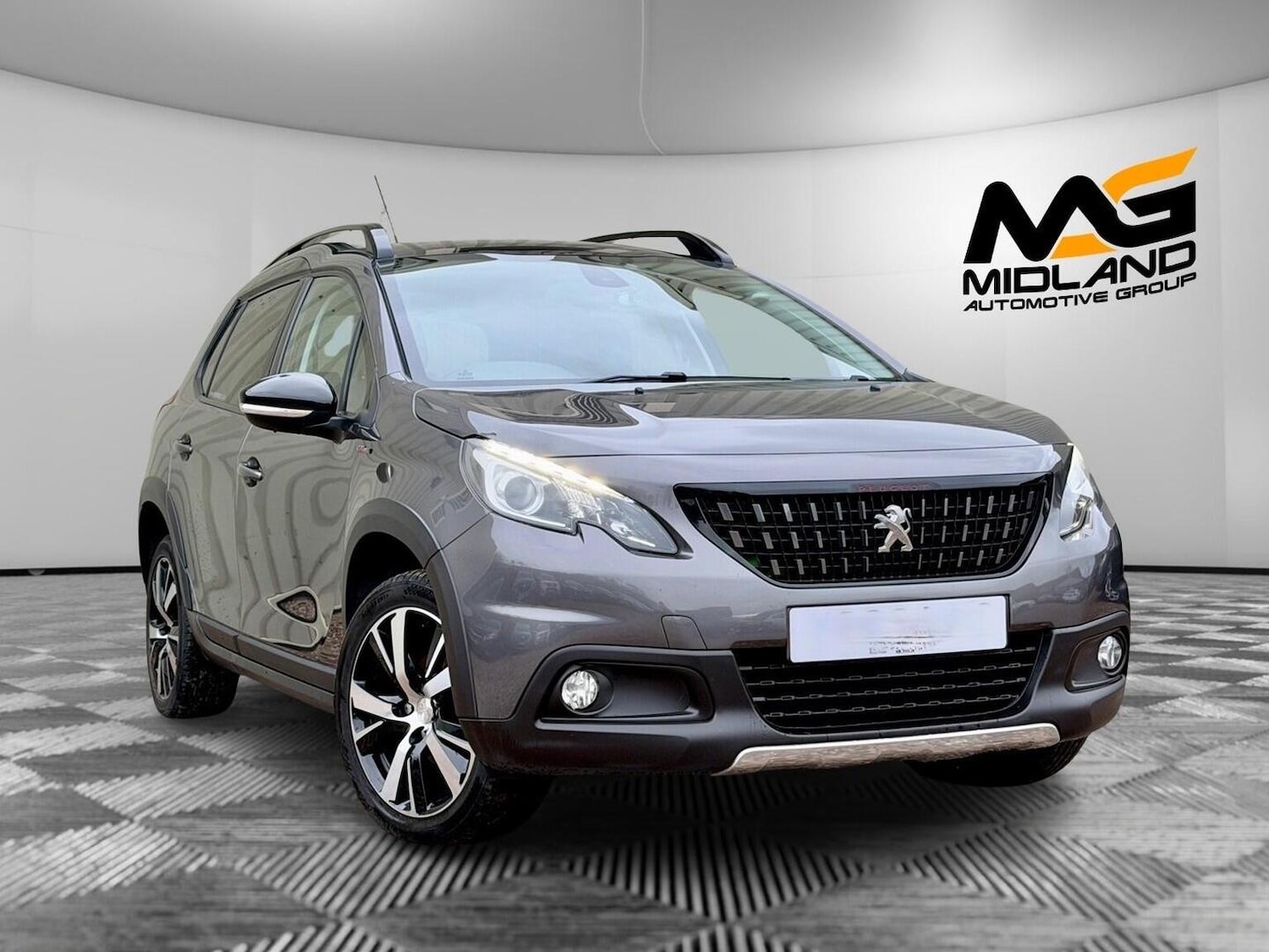 Used Peugeot 2008 2017 for sale - 76734789: Photo 1