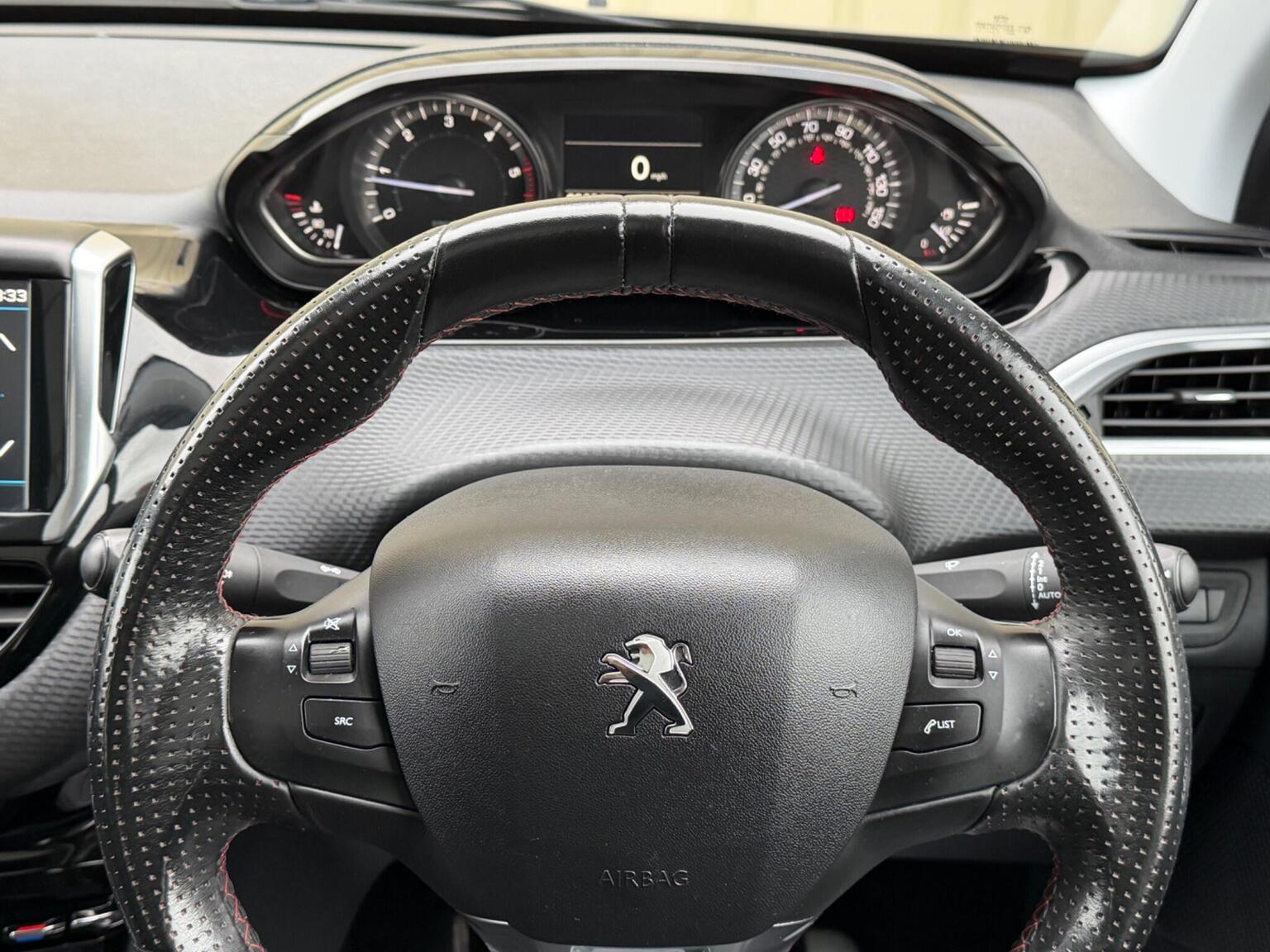 Used Peugeot 2008 2017 for sale - 76734789: Photo 19